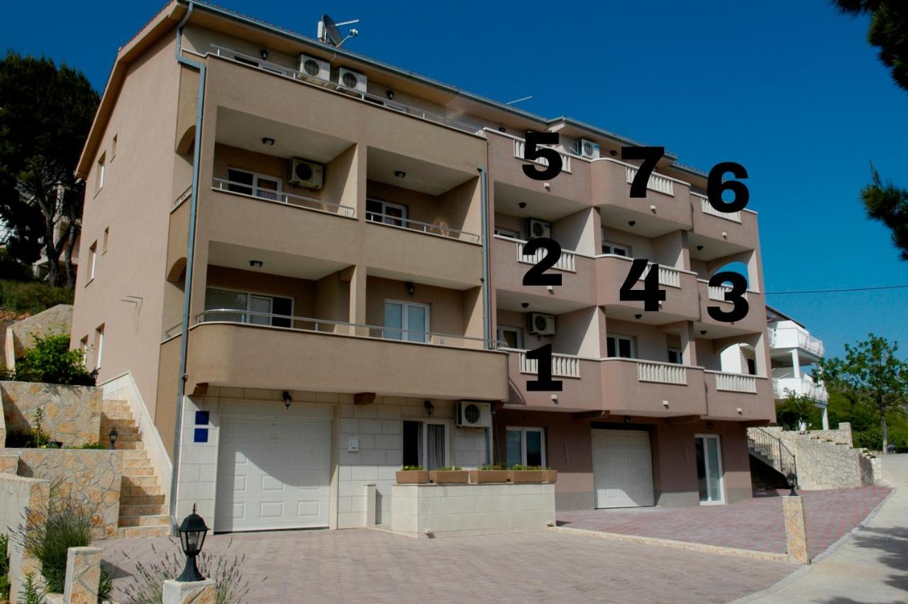 Apartments Anita and Zoran